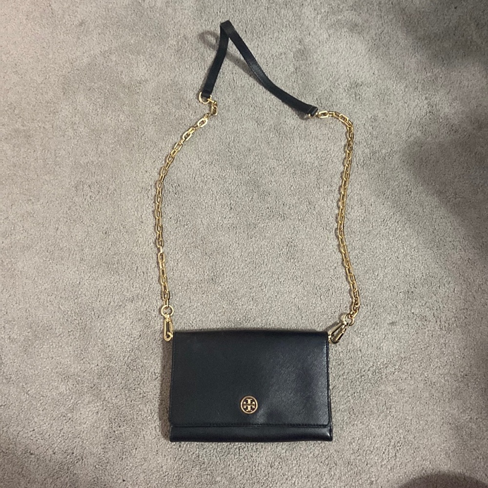 Tory Burch Robinson chain wallet